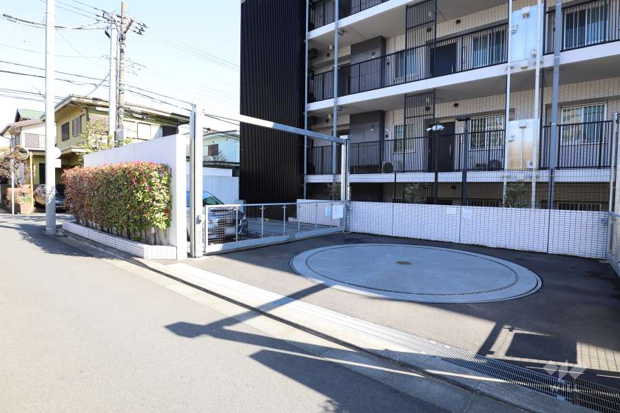 敷地内駐車場（屋外機械式）