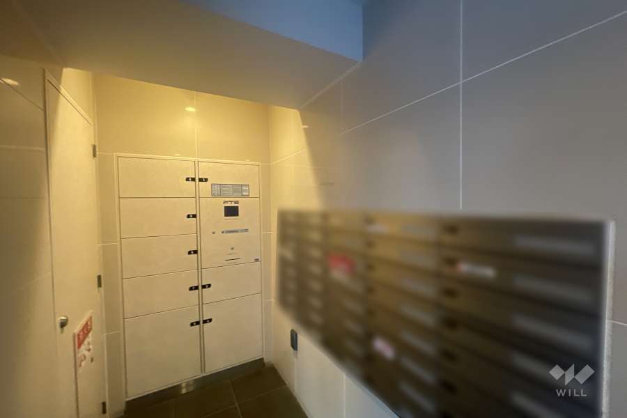 共用ポストと宅配ボックス