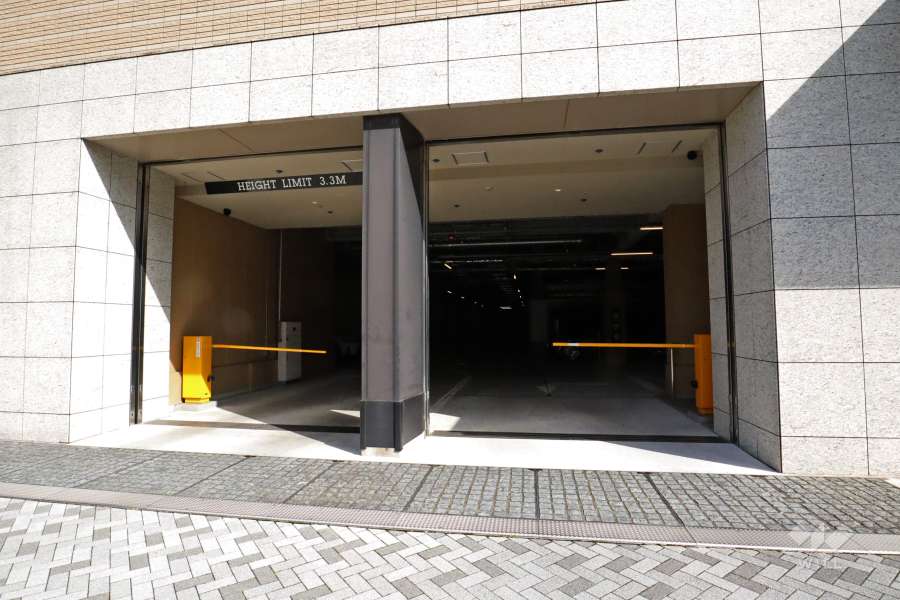 駐車場出入口