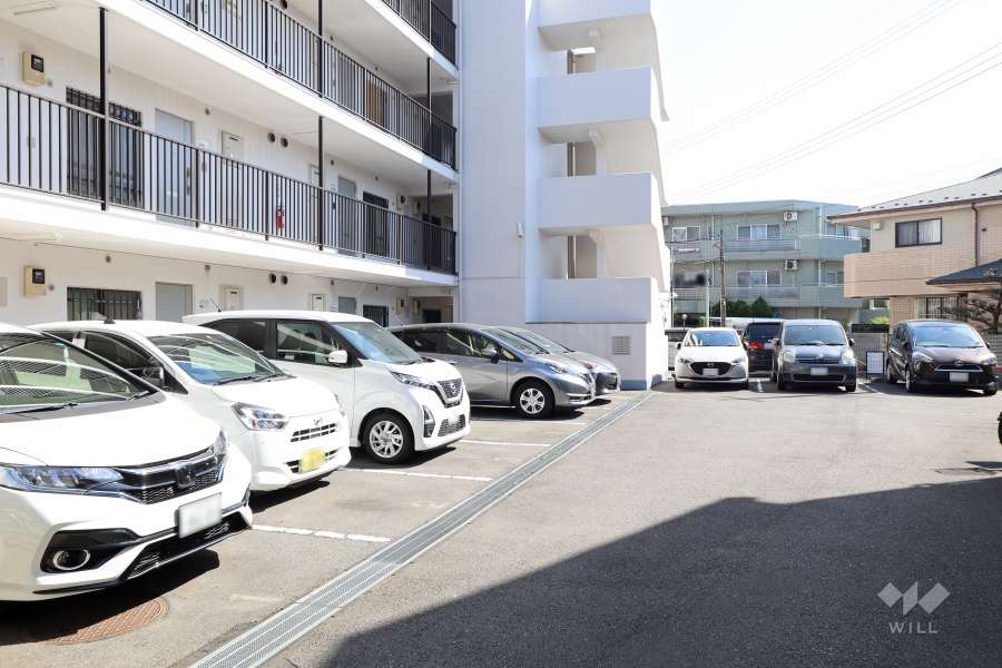 敷地内駐車場（屋外平面式）