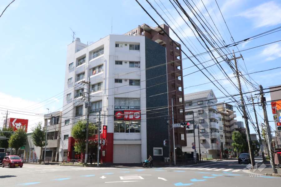 藤原ビルの外観(北東側から)