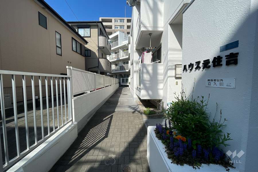 エントランスアプローチ