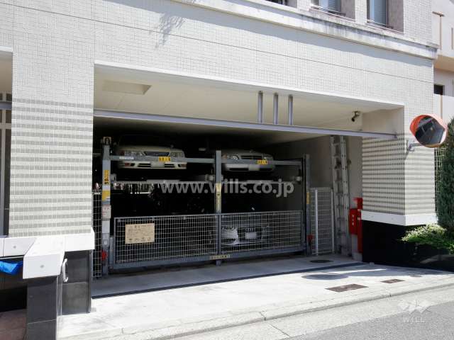 敷地内駐車場（屋内機械式）