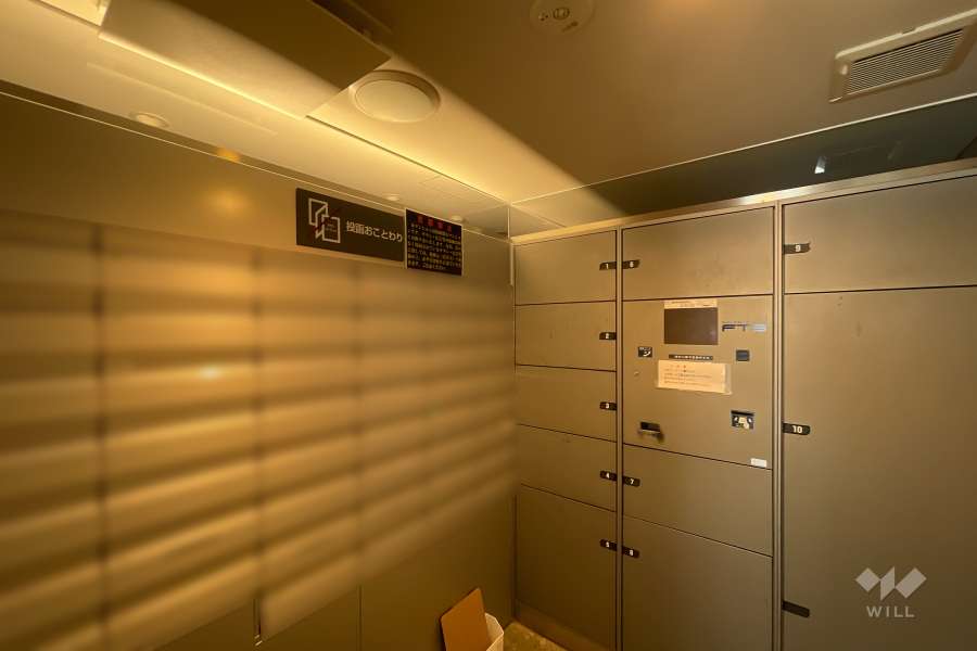 共用ポストと宅配ボックス