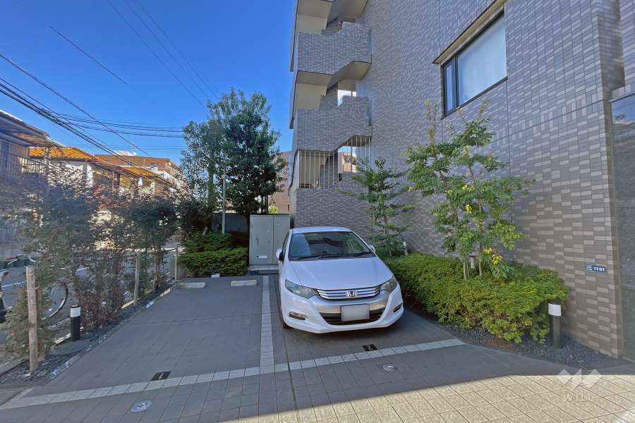 敷地内駐車場（屋外平面式）