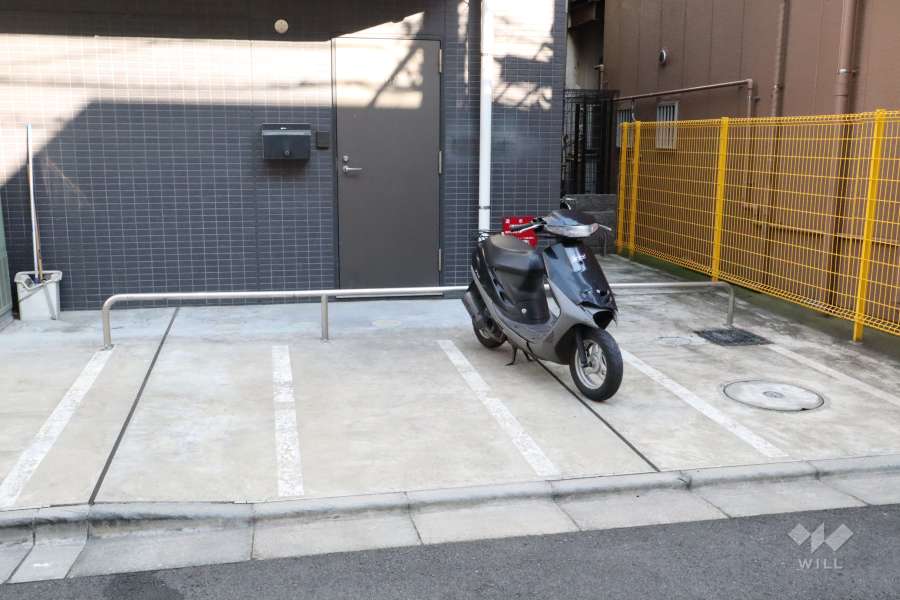 バイク置き場