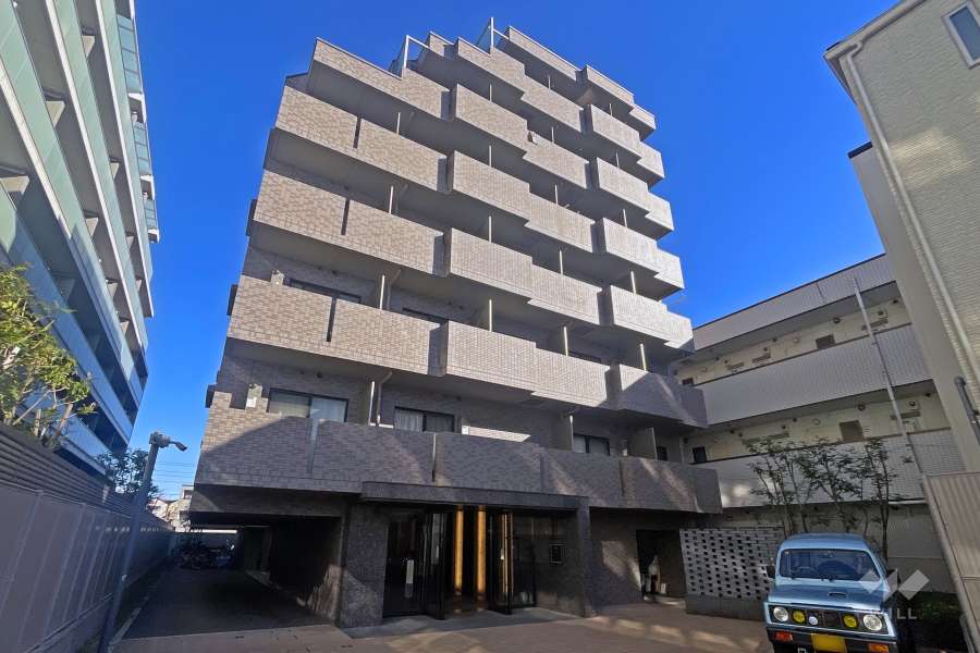 ルーブル川崎中丸子弐番館の外観（南西側から）