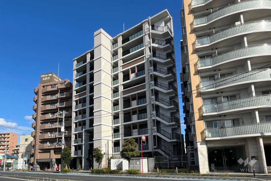 プレシス元住吉プロスタイルの外観（南西側から）