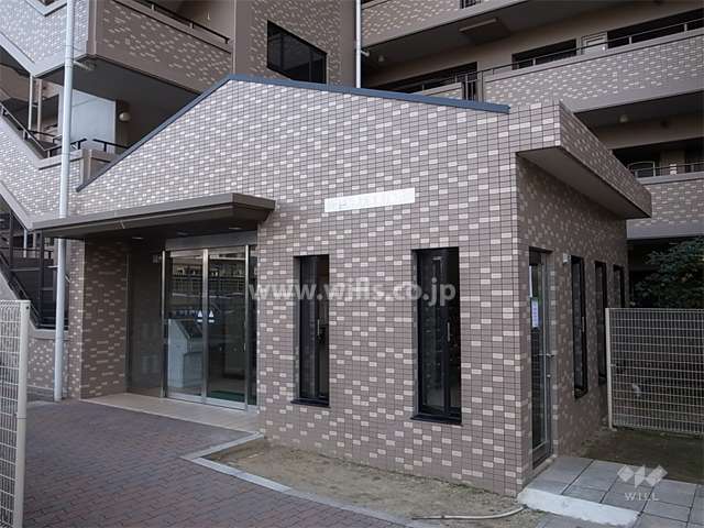4番館のエントランス