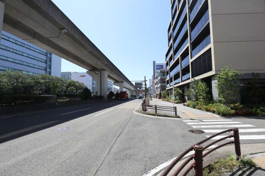 敷地南側の前面道路（名古屋環状線）