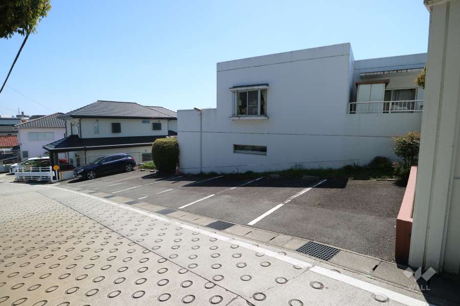 敷地内駐車場（屋外平面式・北側）