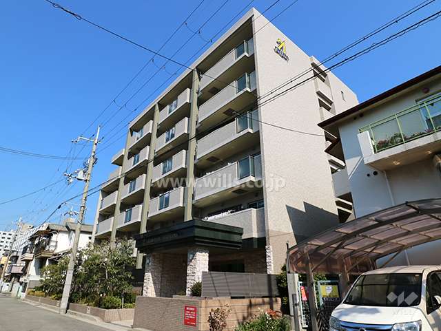 グラン・コート武庫川の外観（南東側から）