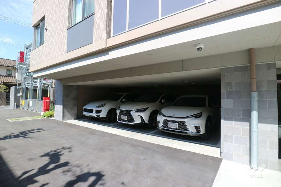 敷地内駐車場（屋内平面式）