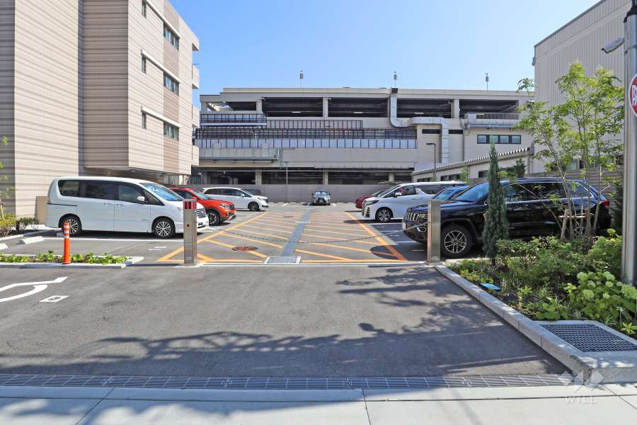 駐車場の出入口