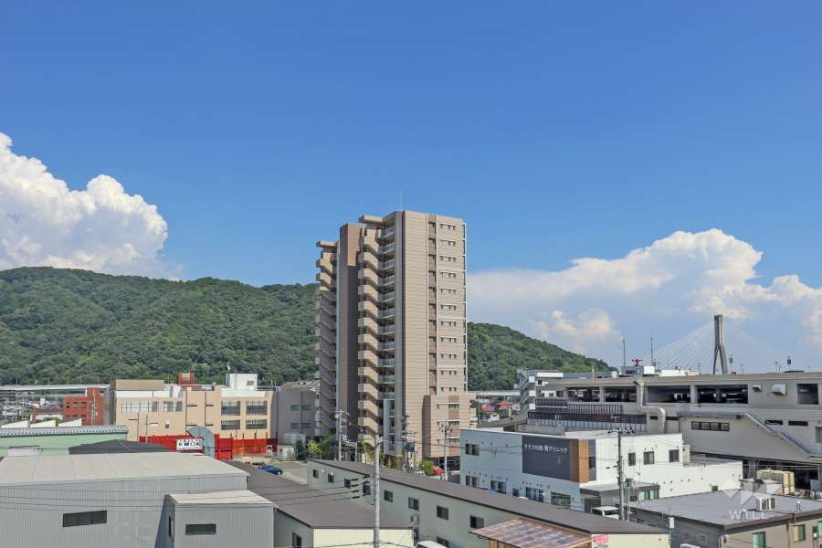 クレアホームズキセラ川西の遠景