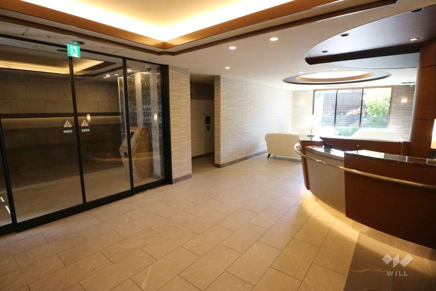 エントランスホール