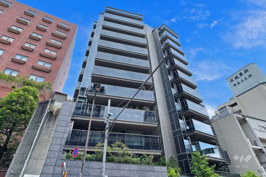 ロイヤルシーズン麻布永坂の外観（北西側から）