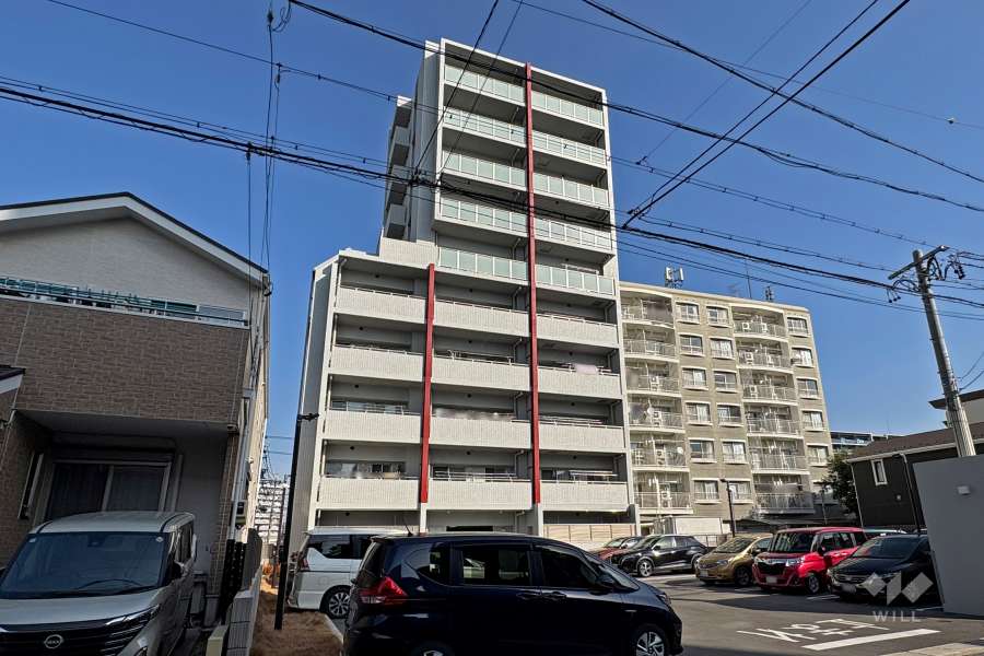 ファミリアーレ茶屋ヶ坂の外観（南西側から）