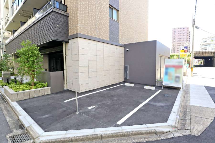 敷地内駐車場（屋外平面式）