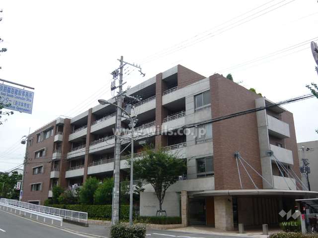 サンロワール芦屋の外観（北東側から）