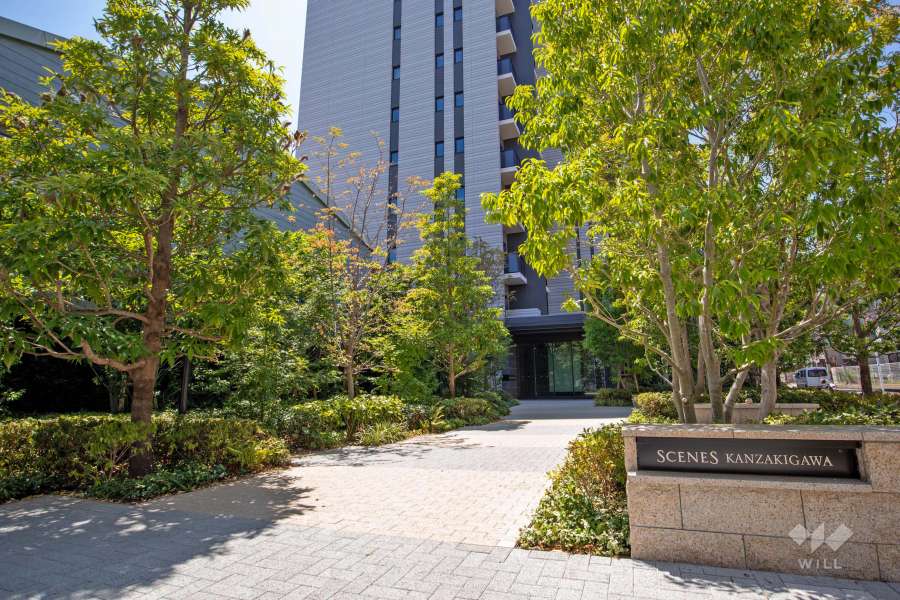 エントランスアプローチ