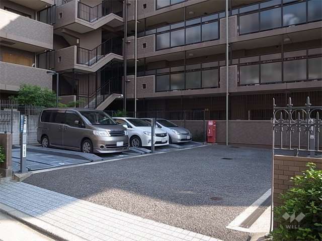 機械式の敷地内駐車場