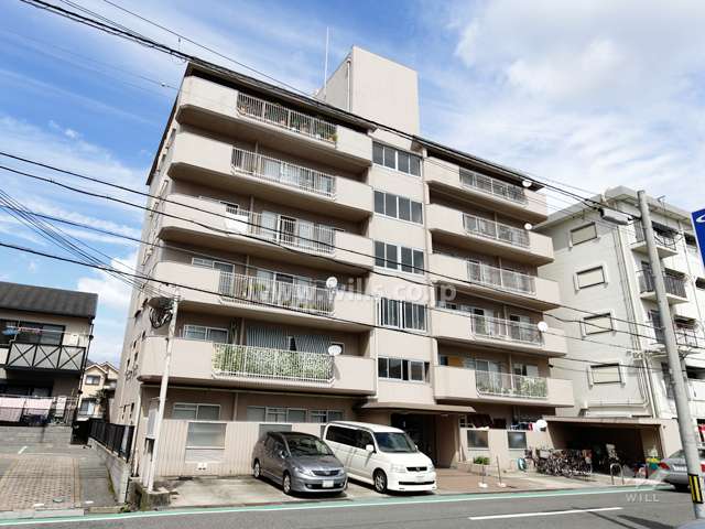 広田マンションの外観（南西側から）