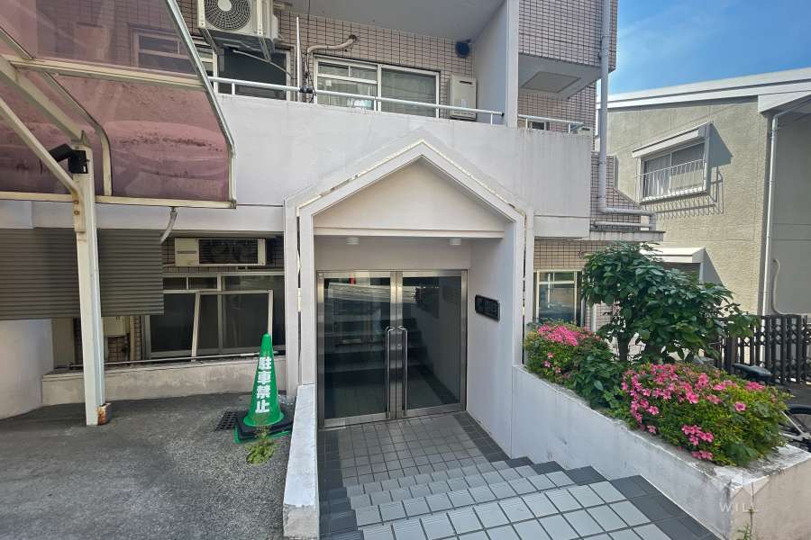 エントランスアプローチ