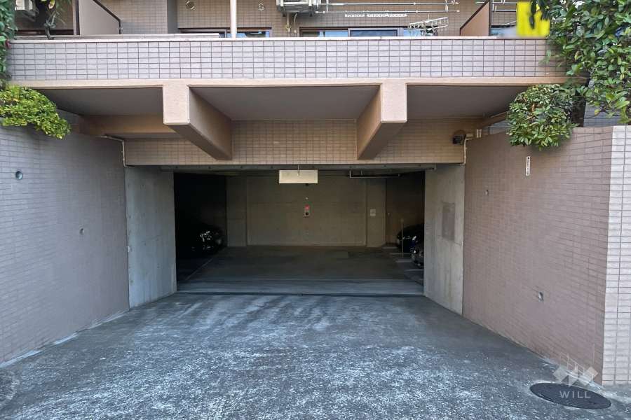 敷地内駐車場（屋内平面式）