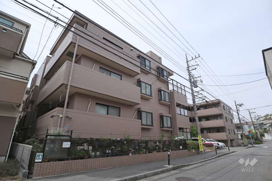 マイキャッスル宮崎台イーストコートの外観(東側から)