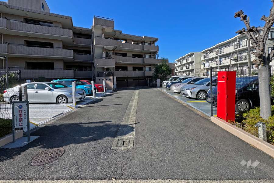 敷地内駐車場（屋外機械式）