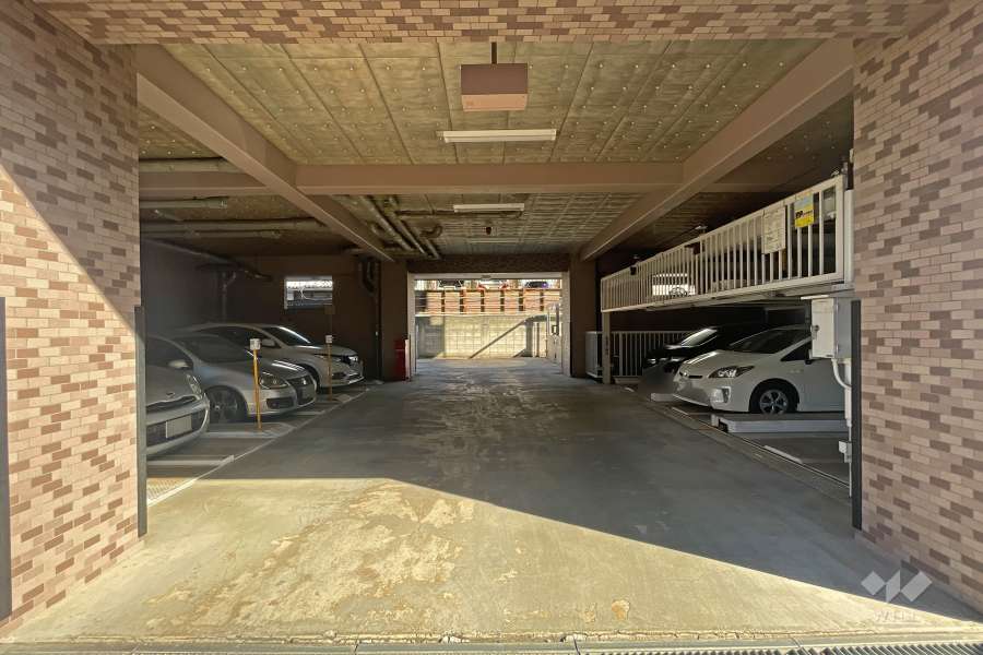 敷地内駐車場（屋外機械式）