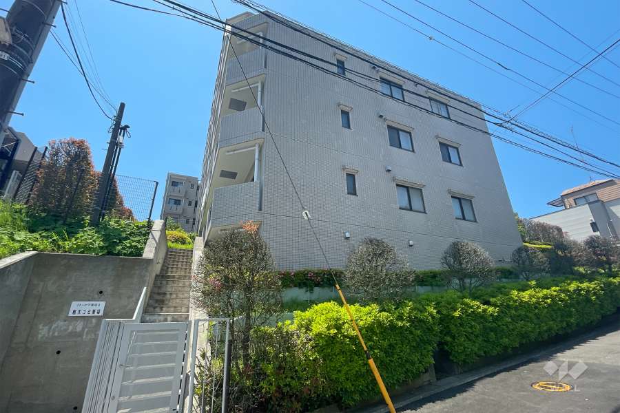 イトーピア鷺沼2の外観（北東側から）　