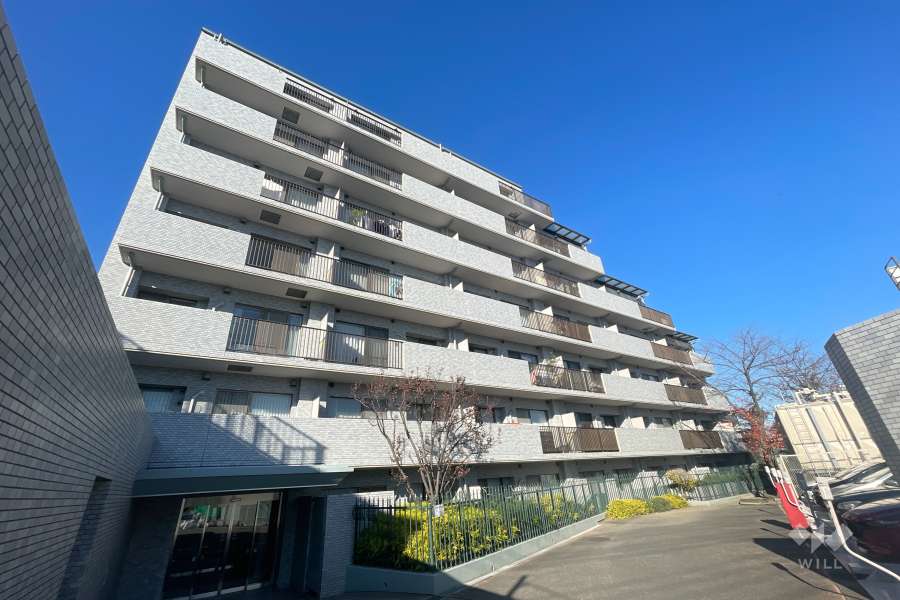 たまプラーザ東パークホームズの外観（南西側から）