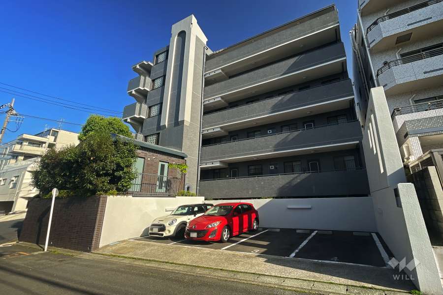 シルクマンション鷺沼の外観（北西側から）