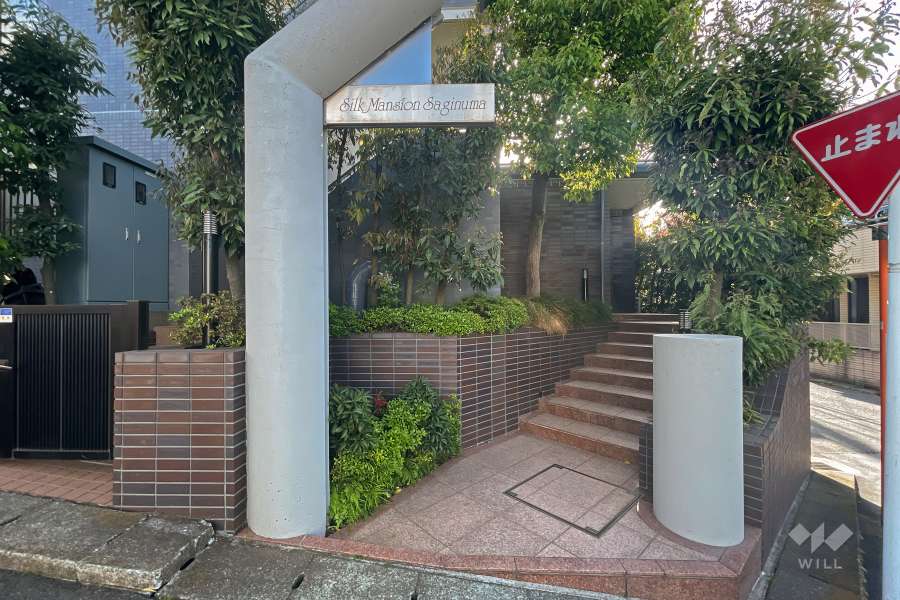 エントランスアプローチ