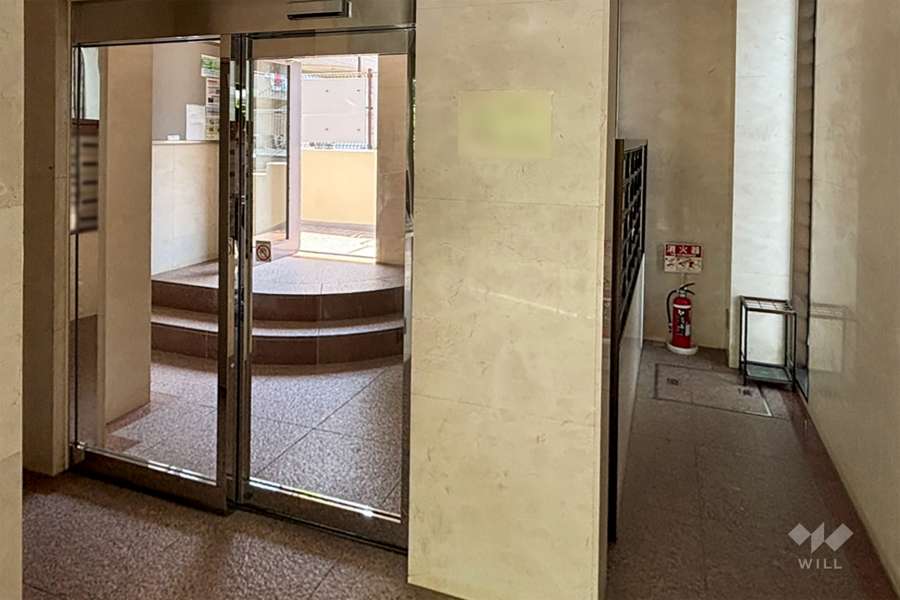 エントランスホール