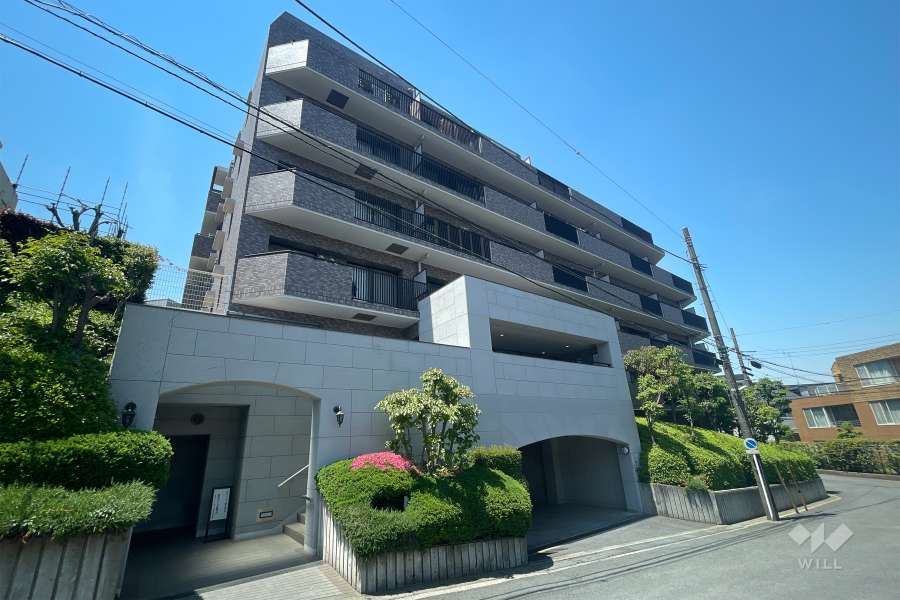 鷺沼北パークホームズ弐番館の外観（南東側から）