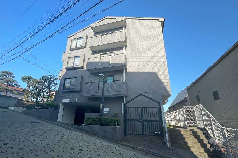 グリーンシティー鷺沼五番館の外観（南西側から）