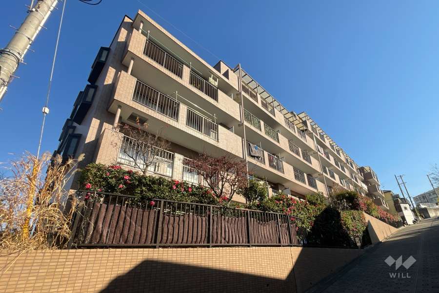 リーベスト宮前平の外観（南西側から）