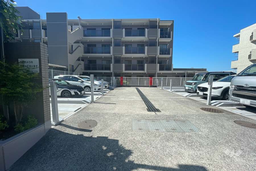 敷地内駐車場（屋外機械式）　