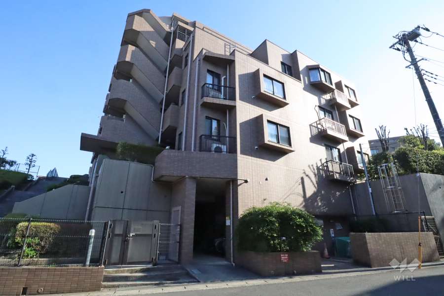 オーベル鷺沼の外観（北西側から）