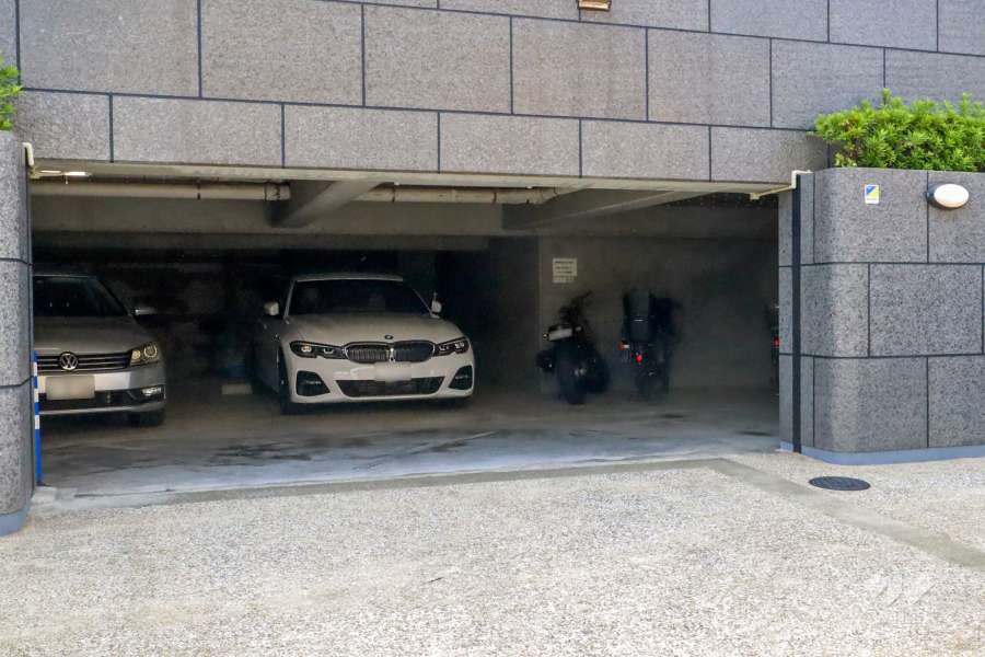 バイク置場