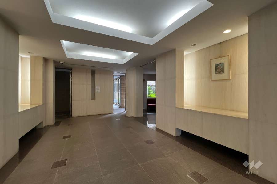 エントランスホール