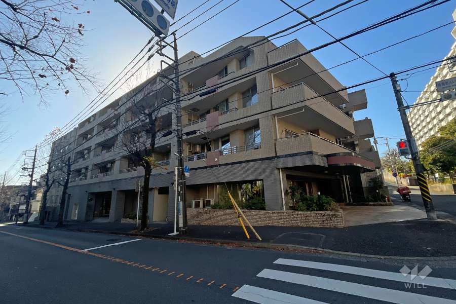 ヴェルビュ鷺沼パークサイドの外観（北東側から）