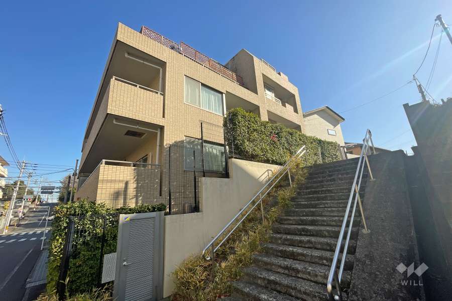 ヴェルビュ鷺沼パークサイドの外観（北西側から）