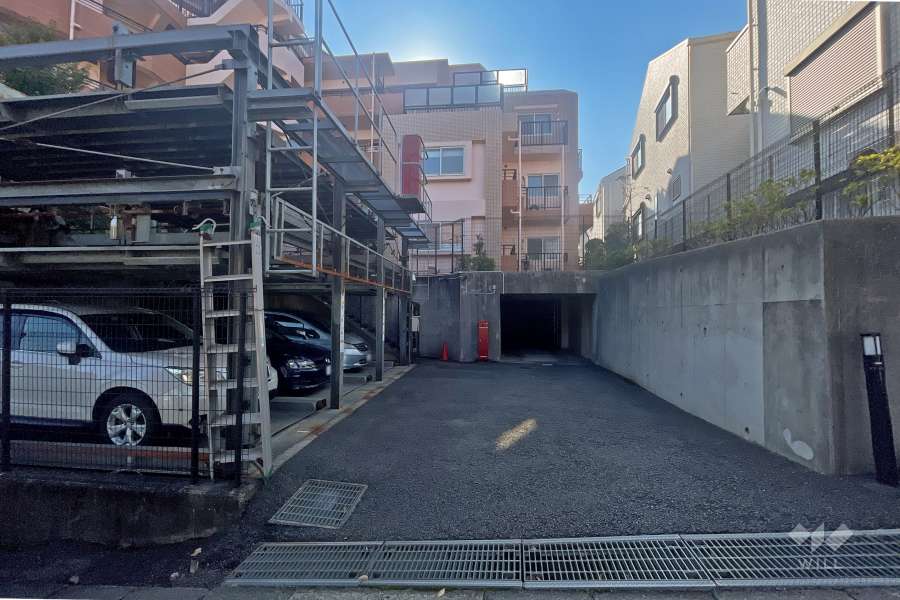 敷地内駐車場（屋外機械式）