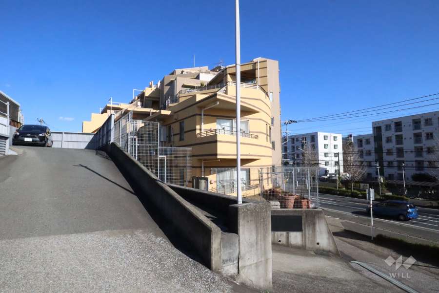 サンクタス鷺沼ヴィル・ド・ヴェールの外観（北西側から）