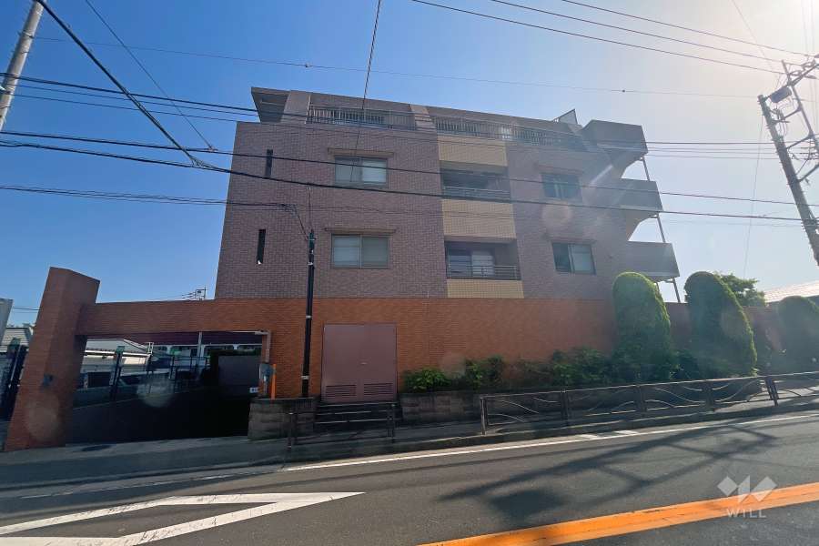 フローレンスパレス鷺沼ディヴィージの外観（北東側から）