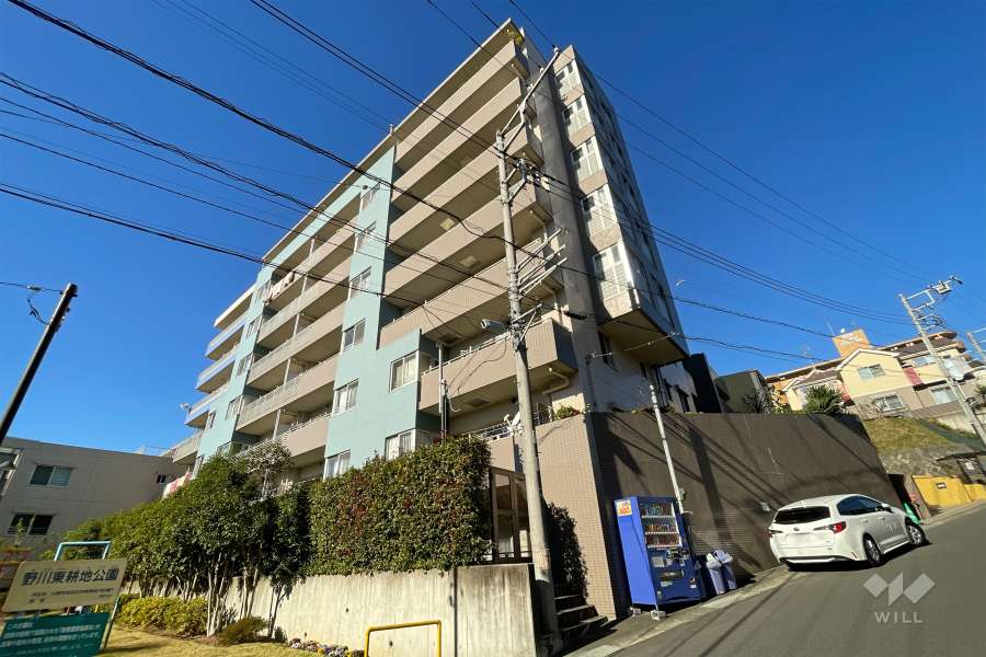 ベルメゾン宮前ビュースクエアの外観（南東側から）　　　